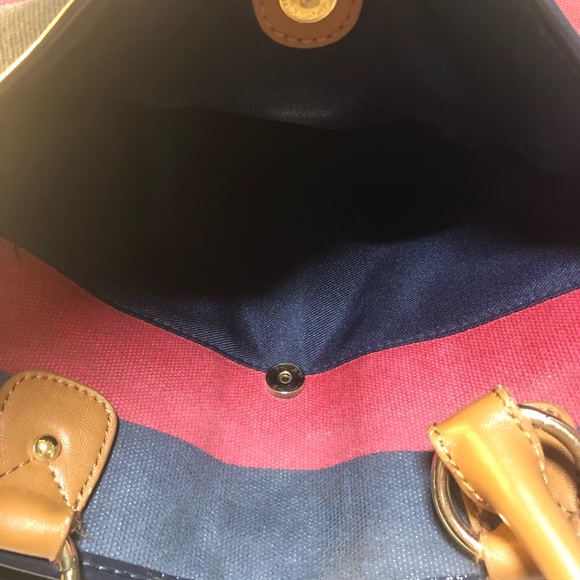 Tommy Hilfiger Rugby stripe Purse Bag Tote read - Picture 14 of 16